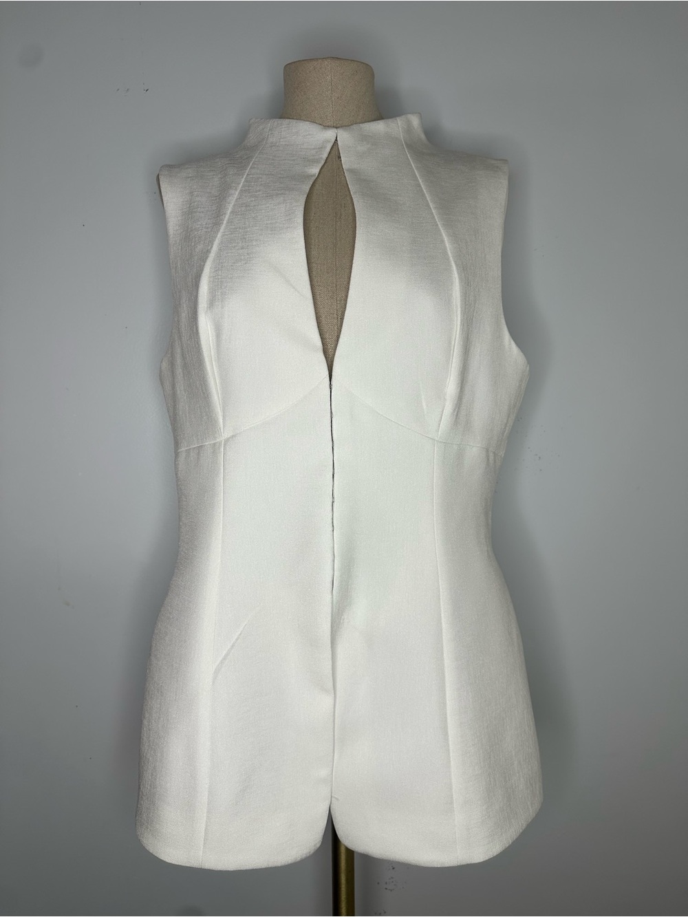Reformation Esena Sleeveless High-Neck Top in Cream - Picture 2 of 11